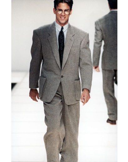 Style Evolution: The Armani Suit Photos | GQ Warlock Aesthetic, 80s Suit, Armani Suit, Armani Suits, Dark Suit, Armani Jacket, World Fashion, Brown Pinstripe, Style Evolution