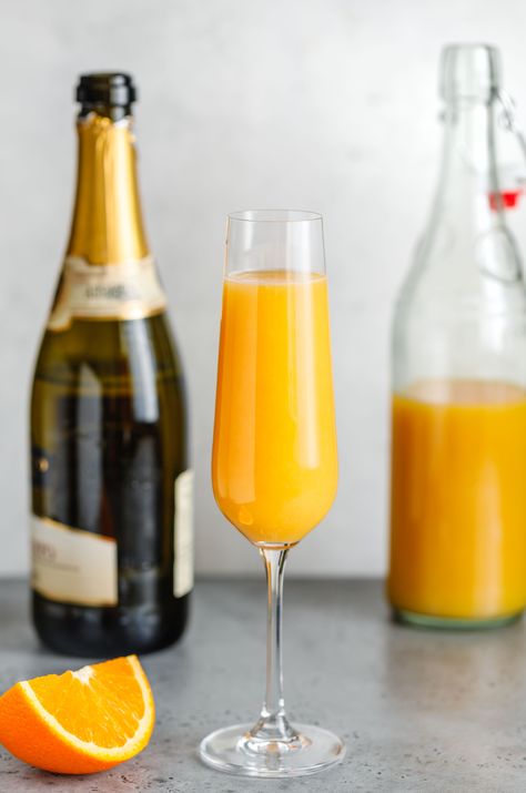 Mimosa Drink, Muscadine Wine, Mimosa Cocktail, Mimosa Recipe, Boozy Brunch, Restaurant Photography, Perfect Brunch, Birthday Brunch, Christmas Brunch