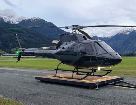 2022 Airbus H125 - Made by Airbus Helicopters is NOW on sale at the top market place of Helicopter Single Turbine aircraft Cool Helicopters, H125 Helicopter, Black Helicopter, Small Helicopter, Personal Helicopter, Luxury Helicopter, Helicopter Plane, Airbus Helicopters, Cool Dirt Bikes