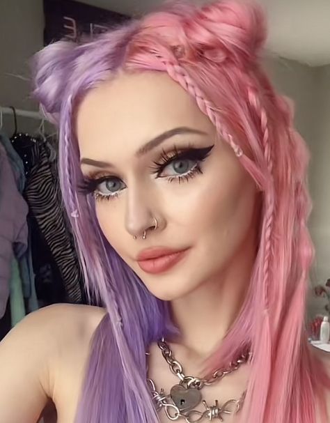 Pastel Purple Hair Dark Roots, Split Dye Hair Ideas Purple, Blue To Pink Ombre Hair, Pastel Pink And Purple Split Dye, Pink And Purple And Blonde Hair, Unique Color Hair Ideas, Split Colored Hair, Split Dyed Hair Pink And Blonde, Lavender Split Dye