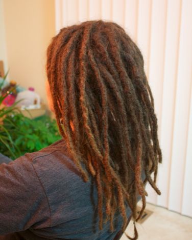 Late to the Party: The Knotty Truth: A White Girl's Dreadlock Journey Loose Dreads, White Girl Dreads, Dreadlock Journey, Brown Dreads, White Dreads, Hair Dreads, Dreads Care, Knotty Hair, Short Dreads