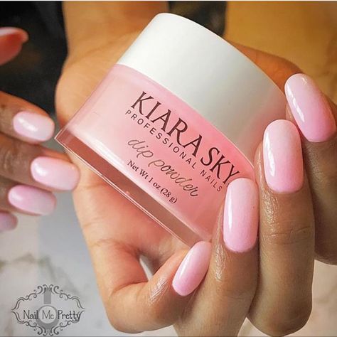 Kiara Sky Nails Official on Instagram: “@nailmeprettyau does exactly that with this @KiaraSkyNails Dip Powder mani! She uses 'Tickled Pink' (D523) in this pretty set! #kiarasky…” Kiara Sky Dip Powder, Nail Dipping Powder Colors, Pink Dip, Dip Nail Colors, Neon Green Nails, Kiara Sky, G Nails, Sky Nails, Sky Pink