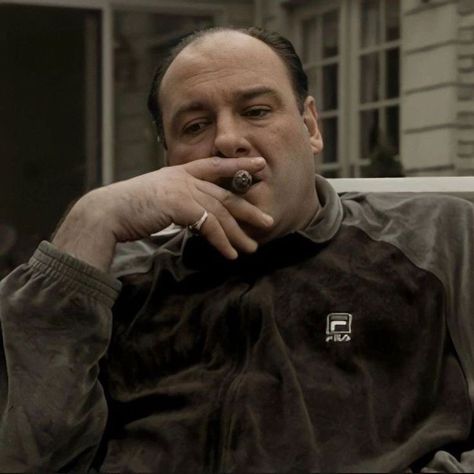 James Gandolfini as Tony Soprano (The Sopranos) Sopranos Poster Art, Sopranos Poster, والتر وايت, Peaky Blinders Poster, James Gandolfini, Kare Kare, Best Movie Lines, Tony Soprano, The Sopranos