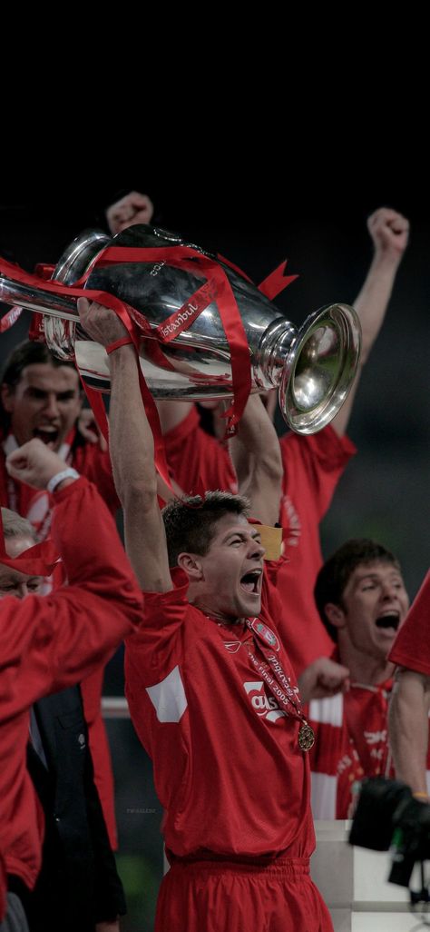 Steven Gerrard Wallpapers, Grassroots Football, Gerrard Liverpool, Liverpool Football Club Wallpapers, Liverpool Champions League, Stevie G, Champions League Trophy, Liverpool Legends, Liverpool Wallpapers