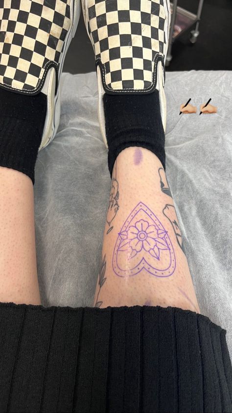 Patchwork On Legs Tattoo, Ankle Patchwork Tattoo, Shin Tattoos Traditional, Traditional Tattoos Aesthetic, Double Wrist Tattoo, Leg Tattoos American Traditional, Traditional Shin Tattoos For Women, Thigh Tattoos Women American Traditional, Fine Line American Traditional Tattoo