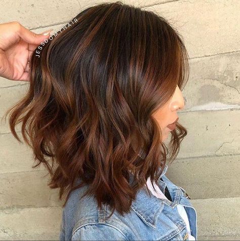 15+ Low-Maintenance Balayage Hair Colour Ideas Perfect For The Office - The Singapore Women's Weekly #brownhairbalayage Balayage Hair Colour, Cabelo Ombre Hair, Hair Color Asian, Hair Colour Ideas, Brown Hair Shades, Brown Ombre Hair, Bronde Hair, Low Maintenance Hair, Brown Hair Balayage