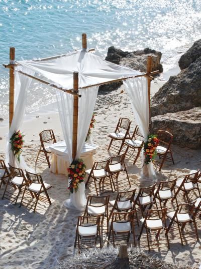 Curacao Wedding, Small Beach Weddings, Beach Wedding Locations, Wedding Small, Private Wedding, Beautiful Beach Wedding, Trendy Wedding Invitations, Caribbean Wedding, Wedding Venues Beach