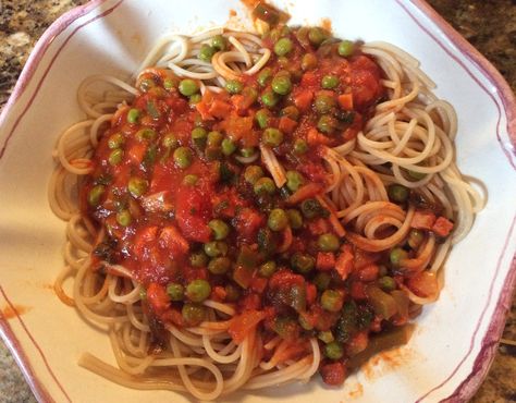 Since we have been on the topic of peas (last post), I have one more recipe for peas and pasta that I simply must share. I promise, after this one, I’ll stop with the peas. My mother ripped this re… Spaghetti And Peas, Spaghetti With Peas, Salt Pork, Grain Free Granola, Vodka Sauce, Times Magazine, Bread Appetizers, New York Times Magazine, Ripe Tomatoes