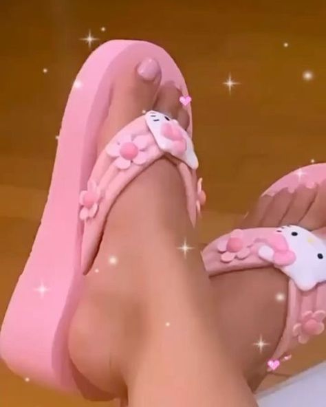 Hello Kitty Sandals, Kawaii Sandals, Chunky Flip Flops, Kawaii Shoes, Style Goals, Chunky Sandals, Ribbon Slides, Cute Shoes, Click The Link