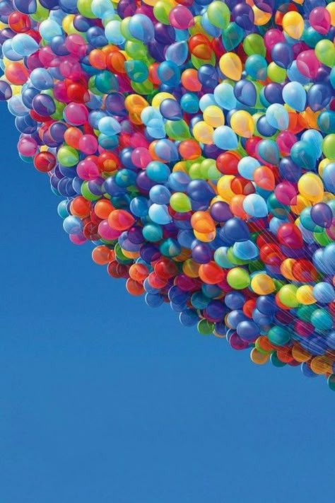 ♥ balloons to let go in the blue sky Love Balloon, Bubble Balloons, Colourful Balloons, Jolie Photo, Over The Rainbow, Happy Colors, World Of Color, Color Of Life, Air Balloon