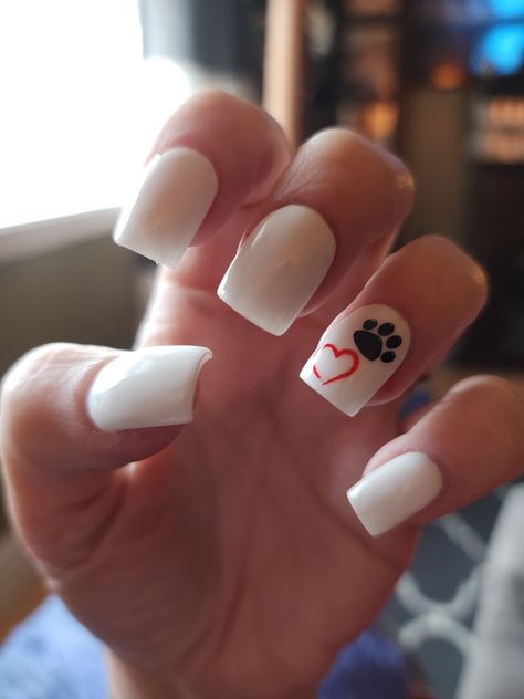 Dog Memorial Nails, Dog Paw Nails Design, Dog Mom Nails, Nails With Dog Paws, Dog Nail Art Designs, Dog Theme Nails, Paw Nails Designs, Dog Print Nails, Dog Inspired Nails