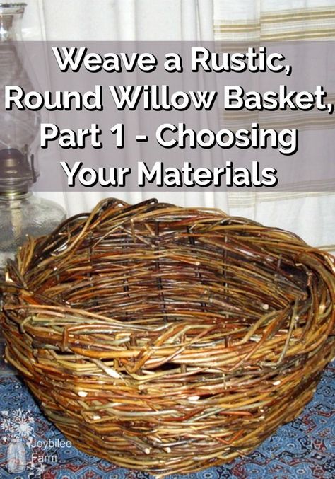 Willow Basket Weaving Tutorials, Basket Weaving Diy Tutorials, Willow Basket Weaving, Straw Projects, Pineneedle Baskets, Diy Basket Weaving, Weaving Baskets, Farm Diy, Pine Needle Crafts