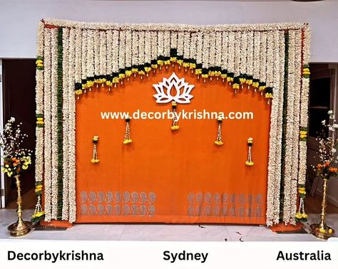 With eco-conscious choices and the beauty of floral arrangements, our housewarming decor becomes a reflection of our commitment to a greener, more sustainable future. Welcome to our eco-friendly home, where love blooms and nature thrives. House Warming Pooja Decor by Sirisha of #sydney branch #australia #SacredSpaces #HousewarmingBlessings #DivineCelebration #NewBeginnings #decorbykrishnasydney @decorbykrishna is a unit of @pellipoolajada Traditional Decorations using only Natural materi... Housewarming Decorations Indian In Usa, Pellikoduku Decorations At Home, House Warming Decorations Indian, Puja Decoration Ideas, Dhoti Function, Flower Decoration For Ganpati, Indian Baby Shower Decorations, Indian Baby Showers, Pooja Decor