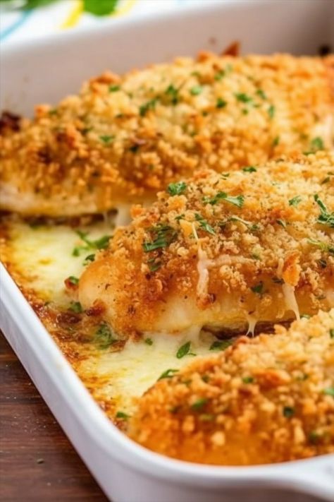 A delicious and flavorful dish that features juicy chicken breasts coated in a crispy parmesan crust. The chicken breasts are first seasoned with herbs and spices, then dipped in a mixture of grated parmesan cheese and breadcrumbs to create a crispy coating. Parmesan Crusted Chicken Baked, Parmesan Herb Crusted Chicken, Herb Crusted Chicken, Baked Parmesan Crusted Chicken, Cheesecake Factory Copycat, Parmesan Crusted Chicken, Parmesan Crusted, Crusted Chicken, Cheesecake Factory