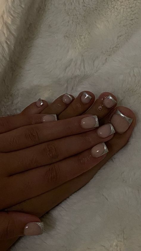 Short Sqovalnails French, Square Nails Black Women, Simple Minimalist Nails, Very Short French Tip Nails, Champagne Nails Short, Short Unique Nails, Short Milky White Nails, Shirt Nails, Ongles Bling Bling