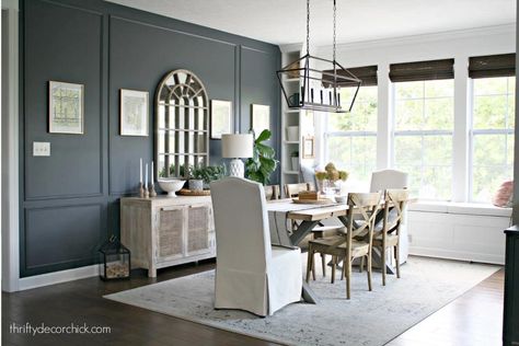 Beautiful Black Accent Wall Ideas Wainscoting Accent Wall Dining Room, Dark Wainscoting Ideas Dining Room, Half Wall Trim, Dining Room Molding Ideas, Room Half Wall, Wall Trim Ideas, Wainscoting Dining Room, Farmhouse Trim, Molding Ideas