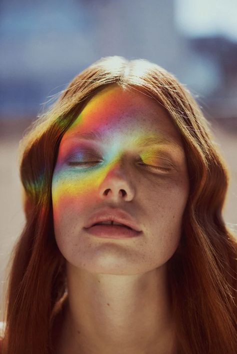 Rainbow Light Reflection, Holographic Eye Makeup, Rainbow Reflection, Light And Shadow Photography, Spiritual Photos, Rainbow Photography, Portrait Lighting, Shadow Photography, Anais Nin