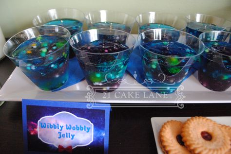 Doctor who bowling party Wibbly Wobbly Galaxy Jelly the glitter didn't show up in the photo very well :/  Instructions are here http://bakingdom.com/2012/08/doctor-who-wibbly-wobbly-timey-wimey-jello-in-a-jar.html Galaxy Jello, Doctor Who Party, 21st Cake, Party Styling, Aesthetic Galaxy, Bowling Party, Space Party, Timey Wimey Stuff, 4th Birthday Parties