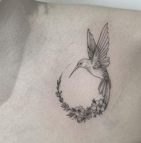 Daisy Hummingbird Tattoo, Hummingbird Circle Tattoo, Fine Line Hummingbird Tattoo, Hummingbird Tattoo Black, Hummingbird Tattoo Meaning, Violet Flower Tattoos, Olive Tattoo, Circle Tattoo, Circle Tattoos