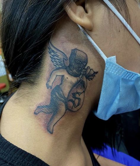 Chucky Tattoo, Beautiful Back Tattoos, Girl Neck Tattoos, Gangsta Tattoos, Cute Hand Tattoos, Neck Tattoos Women, Black Girls With Tattoos, Tattoos For Black Skin, Neck Tattoos