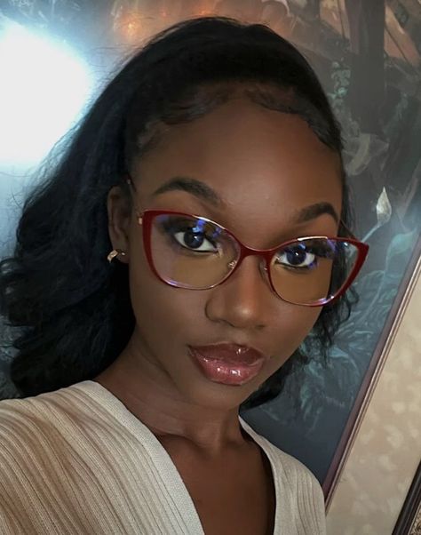 Everyday Makeup With Glasses, Glasses Shapes For Round Faces, Glasses Inspiration Oval Face, Soft Dramatic Glasses, Glasses For Dark Skin Women, Glasses Shape For Round Face, Big Glasses Frames Round Face, Cateye Glasses Aesthetic, Glasses Inspo Black Women