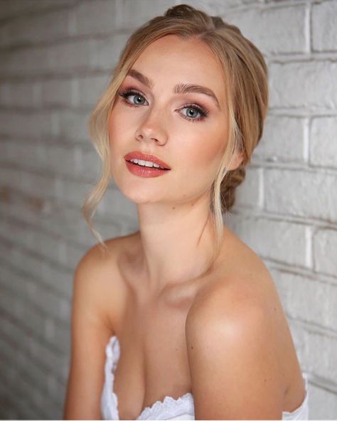 Amy Manford’s Instagram profile post: “Absolutely in love with this hair and makeup look yesterday by @kristinagasperasmua and @kasia_fortuna ✨ Make sure to go follow them to see…” Oktoberfest Makeup, Amy Manford, Wedding Makeup Bride, Cute Nature, Like Art, Makeup Transformation, Hollywood Star, Nature Girl, Makeup Skincare