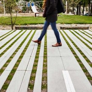 © Julien Falsimagne Pavement Design, Permeable Paving, Paving Pattern, Paving Design, Easy Landscaping, Landscape Architecture Design, Traditional Landscape, Landscaping Tips, Cool Landscapes