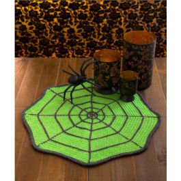 Red Heart - Spider Web Table Mat in Super Saver (downloadable PDF) Crochet Spider Web, Spider Web Table, Pelottava Halloween, Crochet Spider, Crochet Placemat Patterns, Crochet Table Mat, Repeat Crafter Me, Crochet Mat, Crochet Placemats