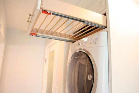 Drying rack design ideas that you can try 29 Washer Dryer Laundry Room, Kitchen Long, Laundry Room Hacks, Koti Diy, Room Storage Diy, Laundry Room Closet, Laundry Room Renovation, Laundry Design, Laundry Room Inspiration