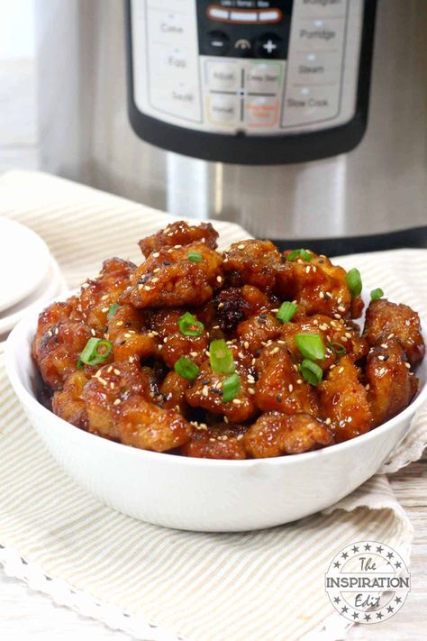 Instant Pot General Tso Chicken, Tso Chicken Recipe, Instant Pot Orange Chicken, General Tao Chicken, Instant Pot Asian Recipes, Tso Chicken, Asian Chicken Recipes, General Tso Chicken, Orange Chicken Recipe