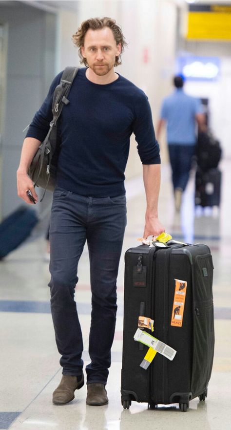 Tom Hiddleston arriving at the JFK Airport in New York City on July 15, 2019. Tom Hiddleston News, Tom Hiddle, Jfk Airport, James Norton, Thomas William Hiddleston, Jeremy Renner, The Perfect Guy, Tom Hiddleston Loki, July 15