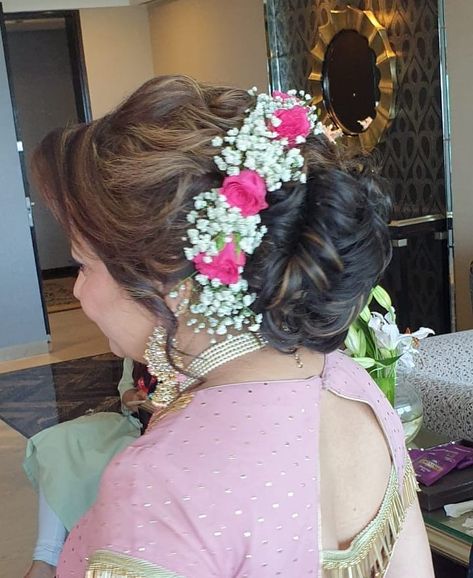 Mother Of Groom, Indian Hairstyles, Messy Bun, Fresh Flowers, Wedding Hairstyles, Hairstyles, Australia, Hair Styles, Makeup