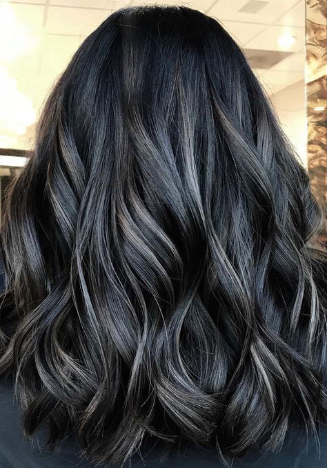 Black Hair With Lowlights, Balayage Haircolor, Black Hair Balayage, Hair Highlights And Lowlights, Money Piece, Black Hair With Highlights, Dark Hair With Highlights, Hair Streaks, Gray Hair Highlights