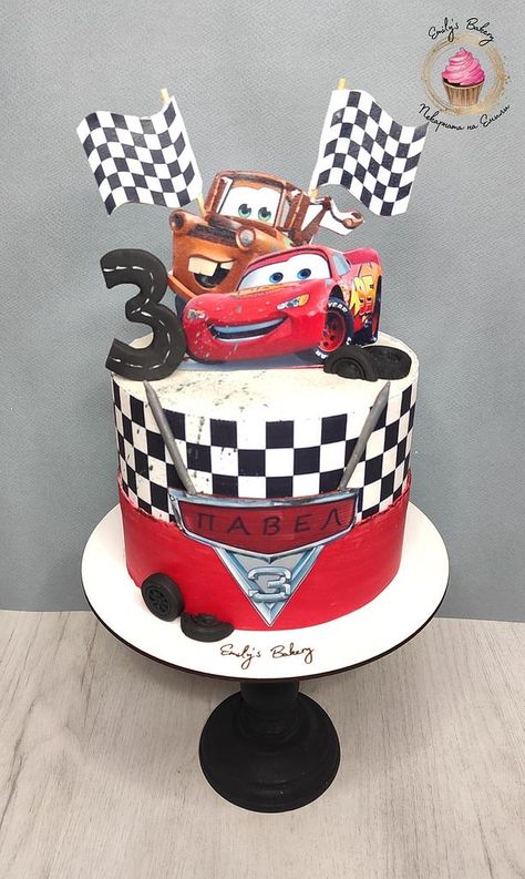 Lightning Mcqueen Cars #lightningmcqueencars #carscake #macqueen #boyscakes #birthdaycake #cake #cakedecorating #cakeart #cakedecor #cakesdecor Diy Lightning Mcqueen Cake, Cake Cars Birthday, Pastel Rayo Mcqueen, Pixar Cars Birthday Cake, Cars 2 Cake, Mcqueen Birthday Cake, Mcqueen Car Cake, Lightning Mcqueen Birthday Cake, Lightning Mcqueen Birthday