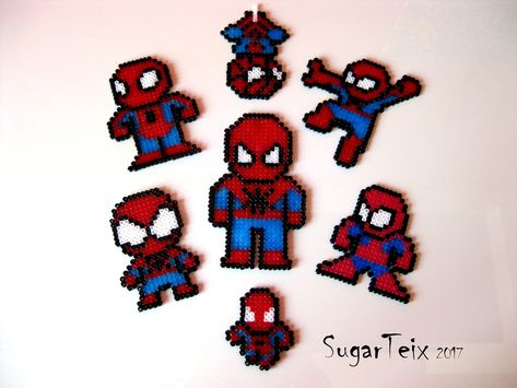 Spider Man Fuse Beads, Pyssla Ideas Spiderman, Spiderman Perler Bead Patterns, Perler Spiderman, Spiderman Perler Beads, Ironing Beads, Pixel Beads, Pearl Beads Pattern, Hello Kitty Makeup