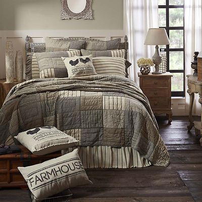 9-pc-SAWYER-MILL-FARMHOUSE-Quilt-Set-TWIN-QUEEN-CAL-KING-PRICE-MATCH-PLUS-VHC California King Quilts, Design Ložnic, Motif Simple, Plaid Quilt, Bedroom Quilts, Farmhouse Bedding, Mobil Home, Farmhouse Bedroom Decor, King Quilt