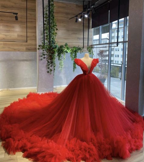 Red Long Prom Dress, Prom Dress Ball Gown, Red Ball Gown, Red Wedding Dress, Dress Ball Gown, Ball Gowns Evening, فستان سهرة, Gown Prom, Ball Gowns Prom