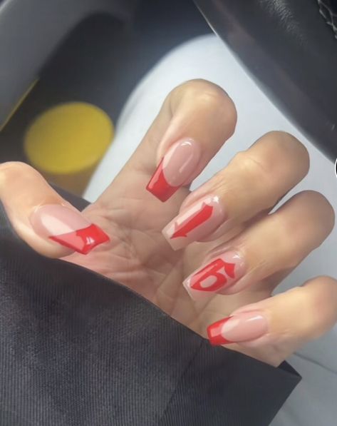 Ferrari F1 Nail Art, Subtle F1 Nails, Charles Leclerc Inspired Nails, Ferrari Nail Design, Formula 1 Nail Art Ferrari, F1 Nail Ideas, Ferrari Nails F1, Ferrari Inspired Nails, F1 Nails Designs Mclaren