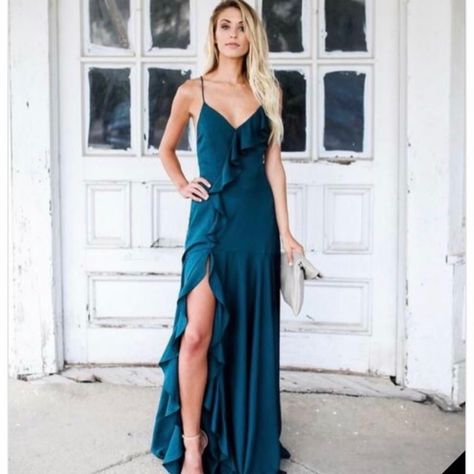 Green Long Even Dress New With Tag Teal Dress Bridesmaid, Deep Turquoise Dress, Dark Teal Dresses Formal, Dark Teal Dress Outfit, Dark Turquoise Outfit, Deep Teal Bridesmaid Dresses, Teal Long Dress, Teal Dress Outfit, Dark Turquoise Dress