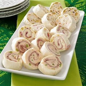 Party Pinwheels Recipe -These pinwheels will go quick at your buffet. People will be asking for the recipe! —Taste of Home Test Kitchen Party Pinwheels, Baby Shower Snacks Boy, Baby Shower Appetizers, Shower Appetizers, Tortilla Pinwheels, Pinwheel Appetizers, Baby Shower Snacks, Pinwheel Recipes, Shower Food