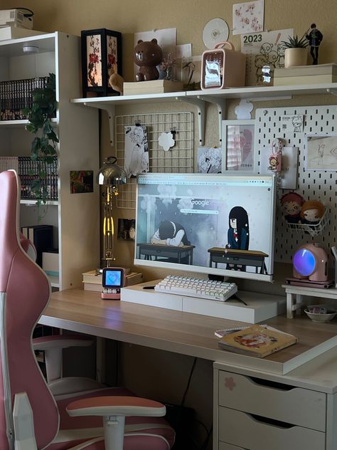 Japanese Anime Room, Monitor Set Up Aesthetic, Anime Room Makeover, Japanese Room Aesthetic Anime, White Monitor Setup, Anime Room Setup, Ghibli Desk Setup, Minimalist Anime Room, Japanese Room Anime