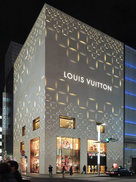 Louis Vuitton Tattoo, Vertrouw Op God, Retail Facade, Commercial Design Exterior, Shop Facade, Abed Mahfouz, Storefront Design, Louis Vuitton Store, Chanel Resort