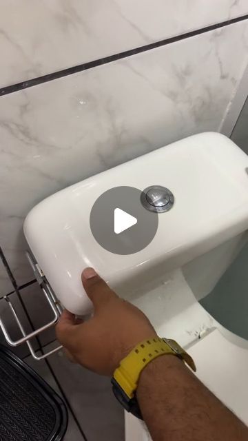 Johnny Home Tips on Instagram: "Follow me @johnnyhometips for more helpful tips and hacks!
Put aluminum foil in the toilet! This is what the rich do and don't tell you! #fy #fypシ #foryou #foryoupage" Toothpaste Dispenser Ideas, Toilet Inspiration, Dispenser Ideas, Cleaning Stuff, Home Tips, Toilet Tank, Household Cleaning Tips, Toothpaste Dispenser, Kitchen Hacks