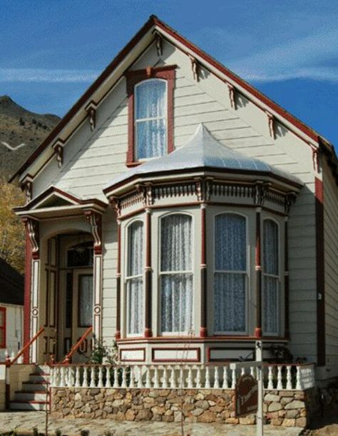 House in Nevada Folk Victorian House, Folk Victorian, Virginia City, Victorian Houses, Victorian Architecture, Victorian House, Wood Detail, Colonial House, Victorian Homes