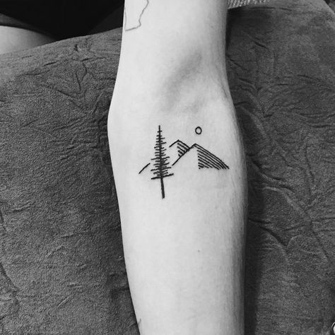 Mountain Tattoos on Pinterest | Geometric Tattoos, Nature Tattoos ... Discrete Tattoo, Ephemeral Tattoo, Mountain Tattoo Simple, Tatuagem Masculina Pequena, Tattoo Placements, Landscape Tattoo, Trendy Tattoo, Latest Tattoos, Cool Small Tattoos