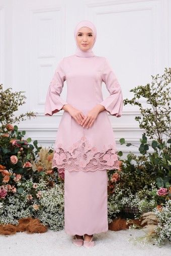 Gaun Bridesmaid Hijab, Raya Outfit, Princess Line, Kurung Moden, Body Measurement, Pleated Sleeves, Take Note, Modest Clothing, Straight Skirt