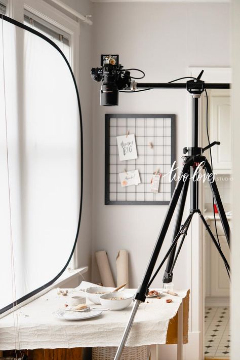 Need a tripod but not sure what to buy? In this ultimate guide we'll look at the best tripod for food photography plus what you need to shoot overhead.