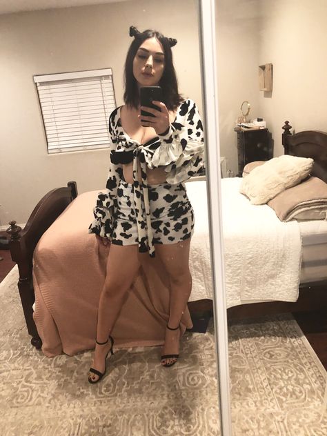 Doja Cat mooo! Costume  Bitch I’m a cow Doja Cat Cow Costume, Doja Cat Moo Costume, Doja Cat Cow Outfit, Doja Cat Halloween Costume, Cow Halloween Costume Women, Doja Cat Costume, Doja Cat Cow, Cow Costume Women's, Cute Cow Costume