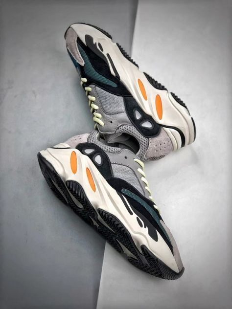 Yeezy Wave Runner, Yeezy Boots, Wave Runner, Buy Sneakers, Nike Shoes Air Force, Nike Air Max 270 React, Yeezy Season, Boost Shoes, Kicks Shoes