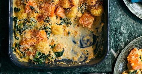 Creamy baked gnocchi with squash & spinach Spinach Gnocchi, Spinach Bread, Veggie Mains, Gnocchi Dishes, Baked Gnocchi, Fresh Olives, Vegetarian Nutrition, Baked Pasta, Veggie Meals